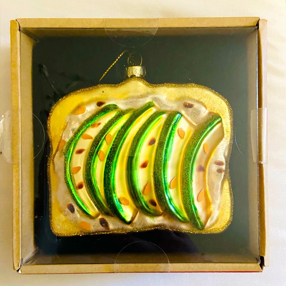 Merry Way Christmas Tree Glass Ornament Avocado Toast 4” NIB Hipster Millennials